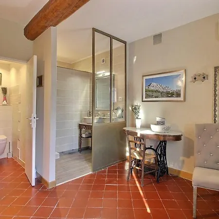 Bed & Breakfast Cothy En Provence *