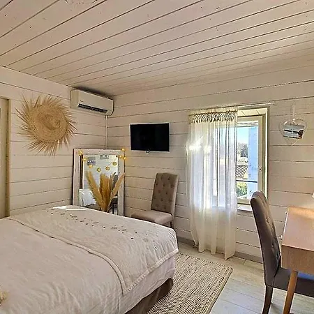 Cothy En Provence Bed and breakfast