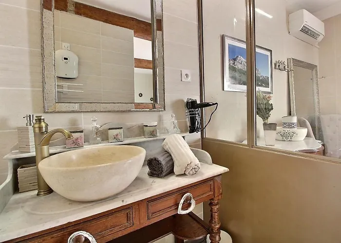 Cothy En Provence Bed and breakfast